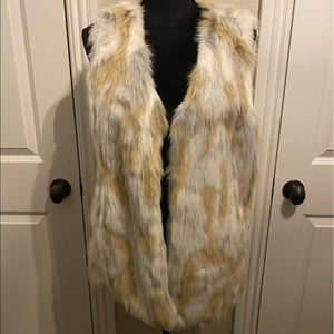 Fur vest size large